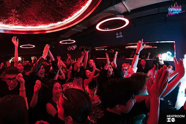 Top Bar Sài Gòn